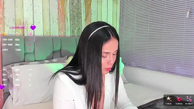 Gigi-bom online show from February 21, 10:04 pm