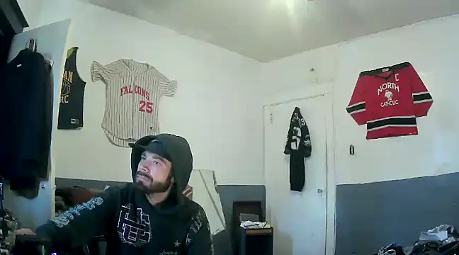 Snapshot of sledge901 chatting on February 8, 4:47 pm sledge901 online show from February 8, 4:47 pm