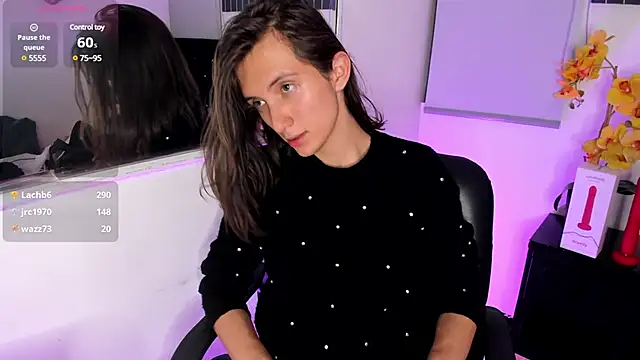 Snapshot of Feniix__ chatting on January 11, 9:26 am Feniix online show from January 11, 9:26 am