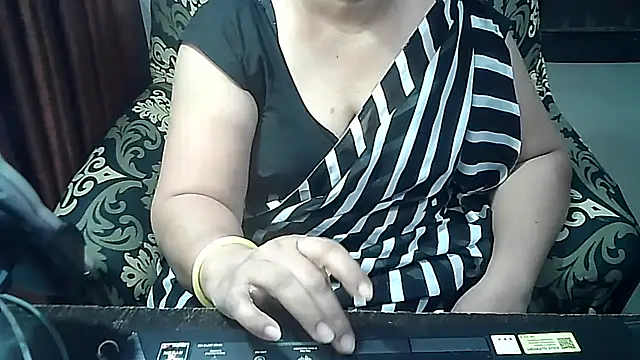 Snapshot of Punambhabisexy chatting on November 27, 10:28 am Punambhabisexy online show from November 27, 10:28 am