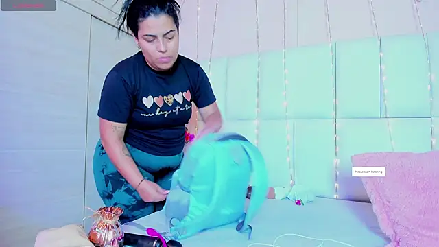 kiana cream online show from March 14, 12:07 pm