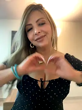  Abril-Office1 online show from November 10, 1:10 pm