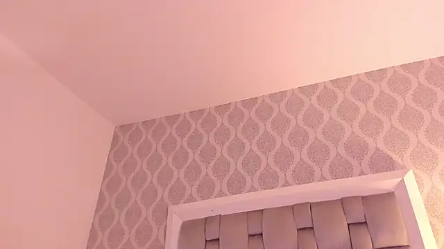 Snapshot of Megan_Leal1 chatting on November 5, 3:50 am Megan Leal1 online show from November 5, 3:50 am