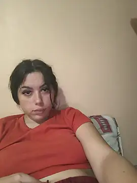 Snapshot of LovelyJulliette chatting on February 13, 6:27 pm LovelyJulliette online show from February 13, 6:27 pm