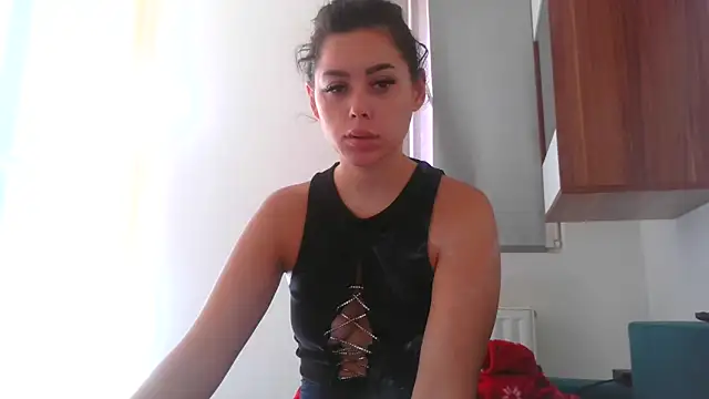 Snapshot of LovelyJulliette chatting on September 18, 12:51 pm LovelyJulliette online show from September 18, 12:51 pm