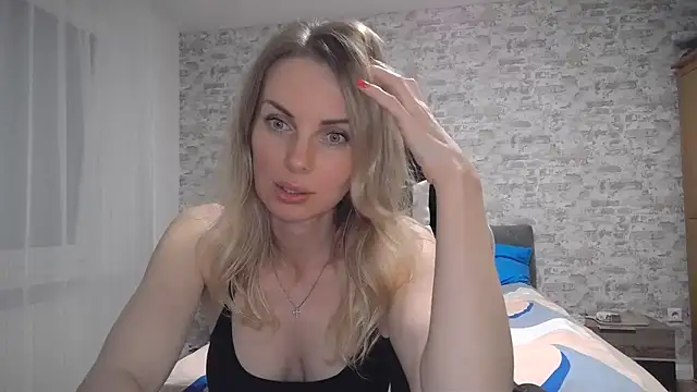 Snapshot of AlissonBia chatting on September 20, 9:05 pm AlissonBia online show from September 20, 9:05 pm