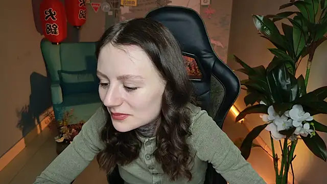 Snapshot of VeliraBraitberg chatting on February 6, 2:15 pm VeliraBraitberg online show from February 6, 2:15 pm