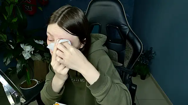 Snapshot of VeliraBraitberg chatting on March 23, 5:10 am VeliraBraitberg online show from March 23, 5:10 am