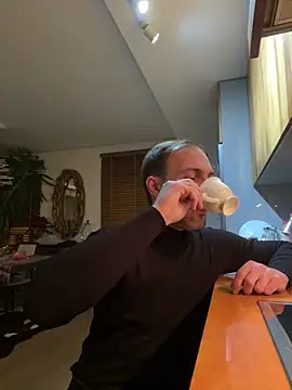 Adventurehotman online show from December 20, 6:24 pm