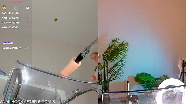 Snapshot of Baby_blush chatting on November 7, 12:05 pm Baby blush online show from November 7, 12:05 pm