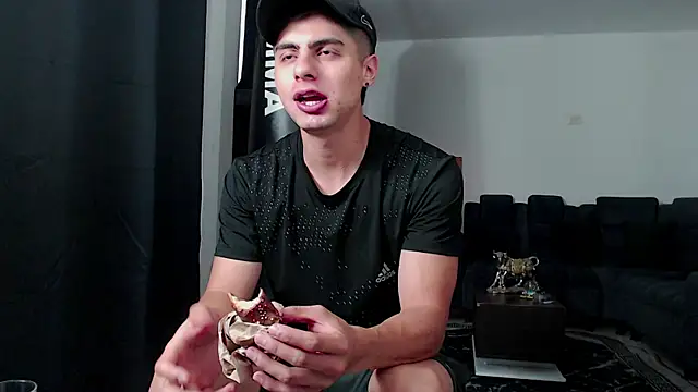 Snapshot of Stiven_CL chatting on November 4, 10:42 pm Stiven CL online show from November 4, 10:42 pm