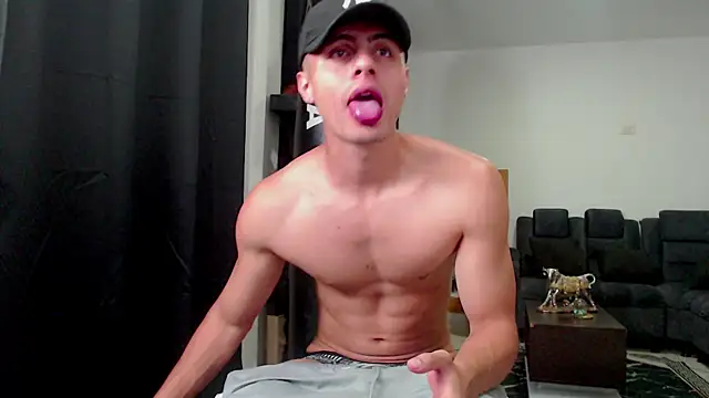 Snapshot of Stiven_CL chatting on November 7, 11:05 pm Stiven CL online show from November 7, 11:05 pm