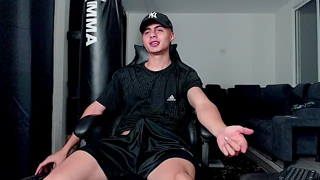 Snapshot of Stiven_CL chatting on November 30, 12:25 am Stiven CL online show from November 30, 12:25 am