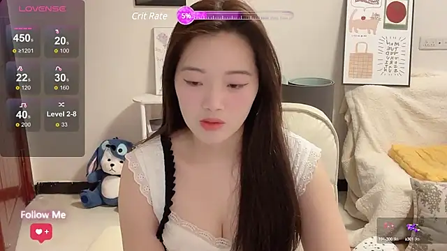 Snapshot of rose-u chatting on December 9, 3:07 am rose-u online show from December 9, 3:07 am