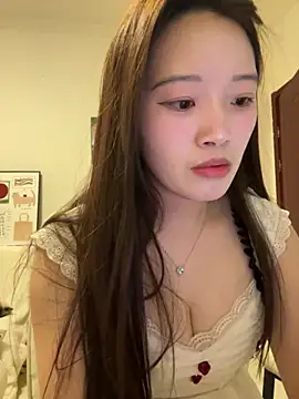 Snapshot of rose-u chatting on March 2, 11:18 am rose-u online show from March 2, 11:18 am