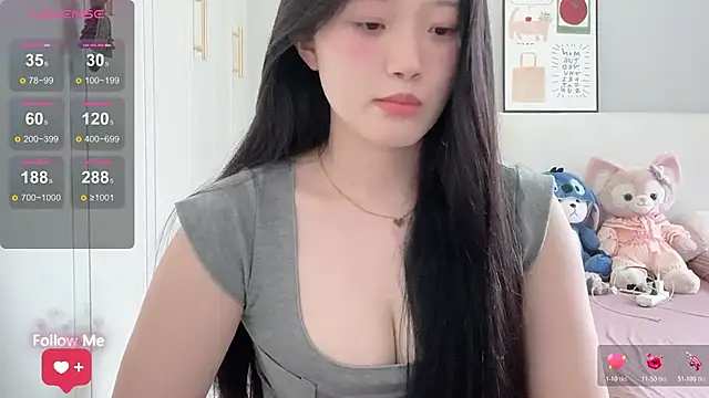 rose-u online show from July 30, 7:18 am