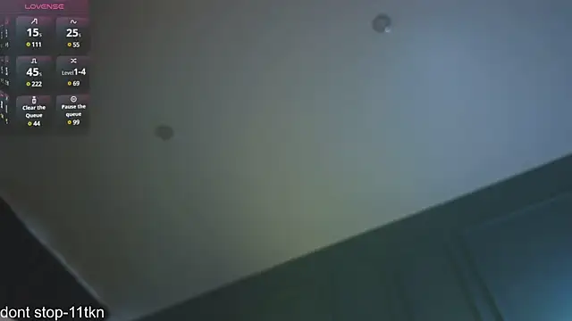 Snapshot of milly_shy chatting on January 13, 10:36 am milly shy online show from January 13, 10:36 am