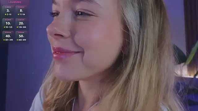 Snapshot of milly_shy chatting on September 11, 6:46 am milly shy online show from September 11, 6:46 am