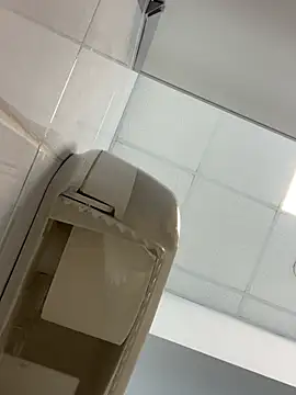 Snapshot of AmmyHot chatting on March 5, 7:16 am AmmyHot online show from March 5, 7:16 am