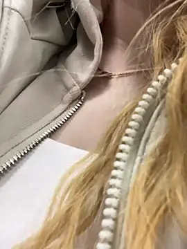 Snapshot of AmmyHot chatting on March 13, 7:31 am AmmyHot online show from March 13, 7:31 am