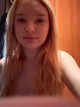 Snapshot of AmmyHot chatting on October 27, 4:27 am AmmyHot online show from October 27, 4:27 am