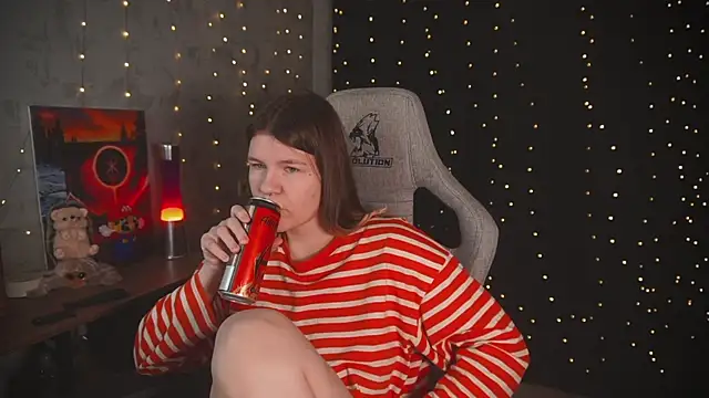 cuteamberlyyy online show from November 27, 3:30 am