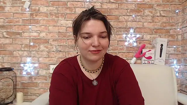 Amelia Kiss  online show from December 16, 12:37 am