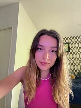 Snapshot of SirenaBelle chatting on January 12, 9:40 am SirenaBelle online show from January 12, 9:40 am