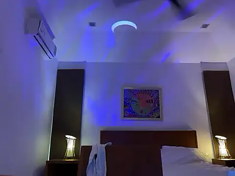 Snapshot of SirenaBelle chatting on September 26, 11:53 pm SirenaBelle online show from September 26, 11:53 pm