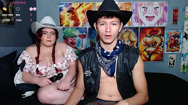 Snapshot of javiandkaty_ chatting on October 27, 5:33 am javiandkaty  online show from October 27, 5:33 am