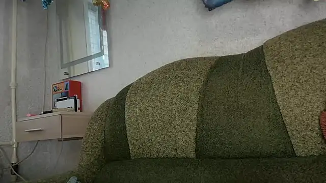 Snapshot of daddyandmyprincess chatting on October 17, 11:13 am daddyandmyprincess online show from October 17, 11:13 am