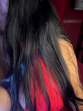 Snapshot of Playful__Princess chatting on December 2, 4:24 pm Playful Princess online show from December 2, 4:24 pm