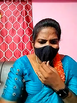 melina214 online show from March 3, 4:35 pm