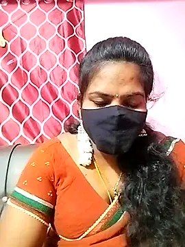 melina214 online show from March 21, 5:23 pm