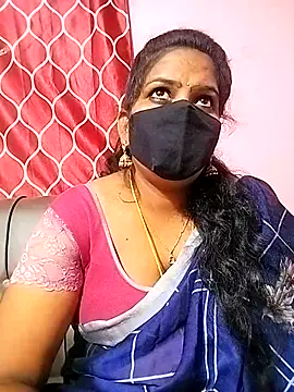 melina214 online show from March 22, 5:20 pm