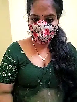 melina214 online show from April 29, 5:30 pm