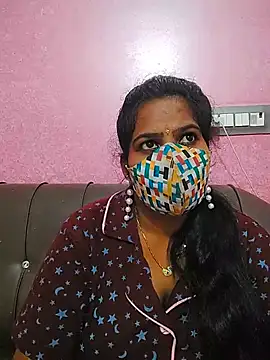 melina214 online show from June 26, 5:28 pm