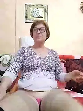 Snapshot of passione503 chatting on March 6, 12:19 pm passione503 online show from March 6, 12:19 pm