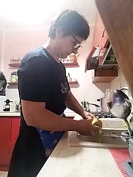 Snapshot of passione503 chatting on November 2, 7:11 am passione503 online show from November 2, 7:11 am