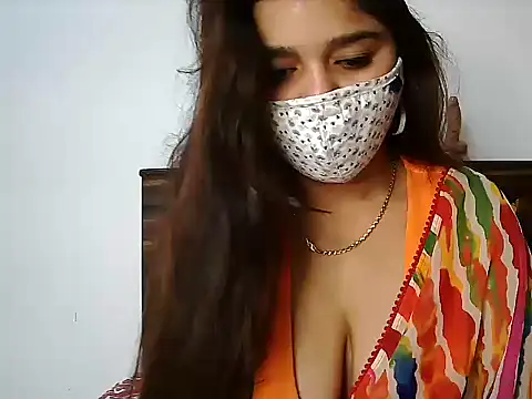 Snapshot of Gloie4u chatting on January 15, 9:25 am Gloie4u online show from January 15, 9:25 am