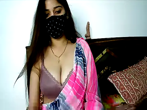 Gloie4u online show from May 1, 11:48 am