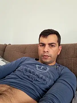 hornny1995 online show from October 26, 12:55 pm