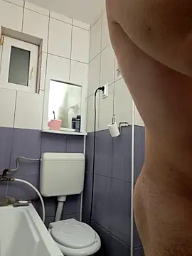 hornny1995 online show from December 14, 4:01 pm