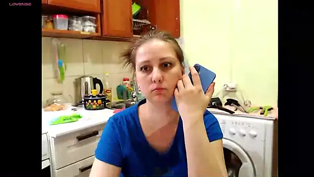 Sakura Green online show from March 18, 7:53 pm