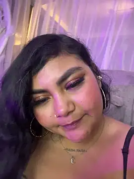 Juli Walker online show from March 3, 2:50 am