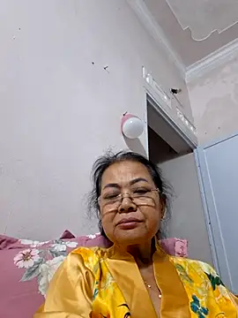 Hotestlove online show from December 20, 12:45 pm