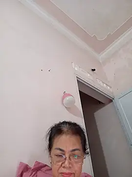 Hotestlove online show from June 18, 10:58 pm