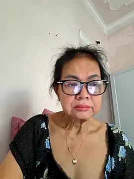 Hotestlove online show from July 2, 11:44 pm