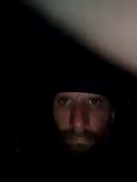 Snapshot of Crackkers chatting on December 18, 5:15 am Crackkers online show from December 18, 5:15 am