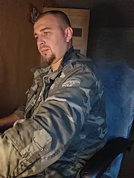 Foxyshaved online show from September 20, 4:46 am